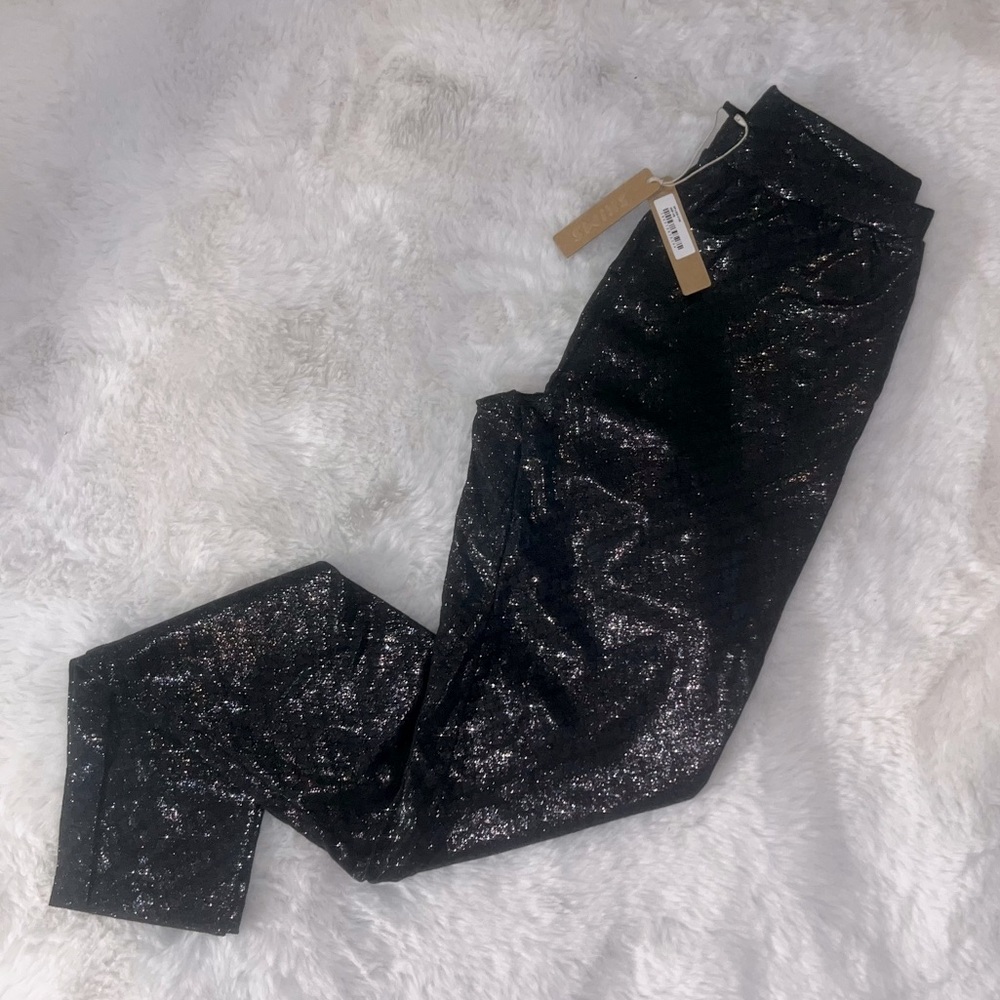 💣NWT SKIMS Logo Print Mesh Foil Leggings🖤